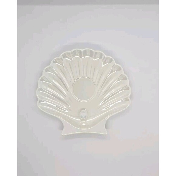 Ceramic Shiny Silver White Tea Cup & Shiny Seashell Saucer Set - Picture 3 of 8